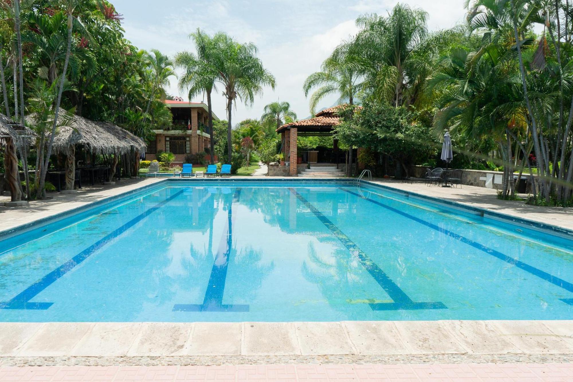 Capital O La Joya Del Lago Ajijic Luaran gambar