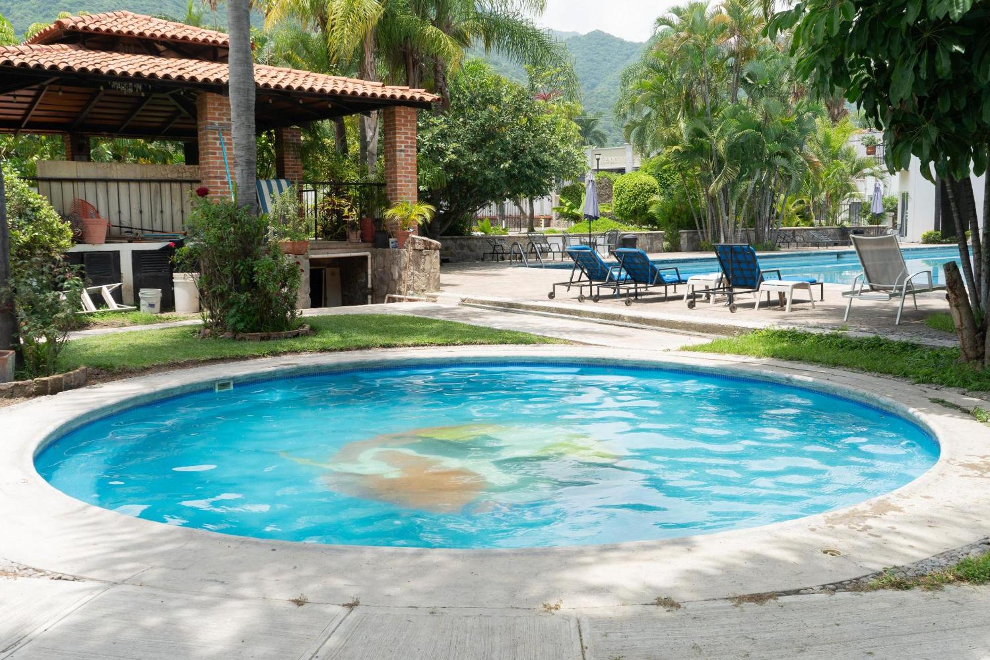 Capital O La Joya Del Lago Ajijic Luaran gambar
