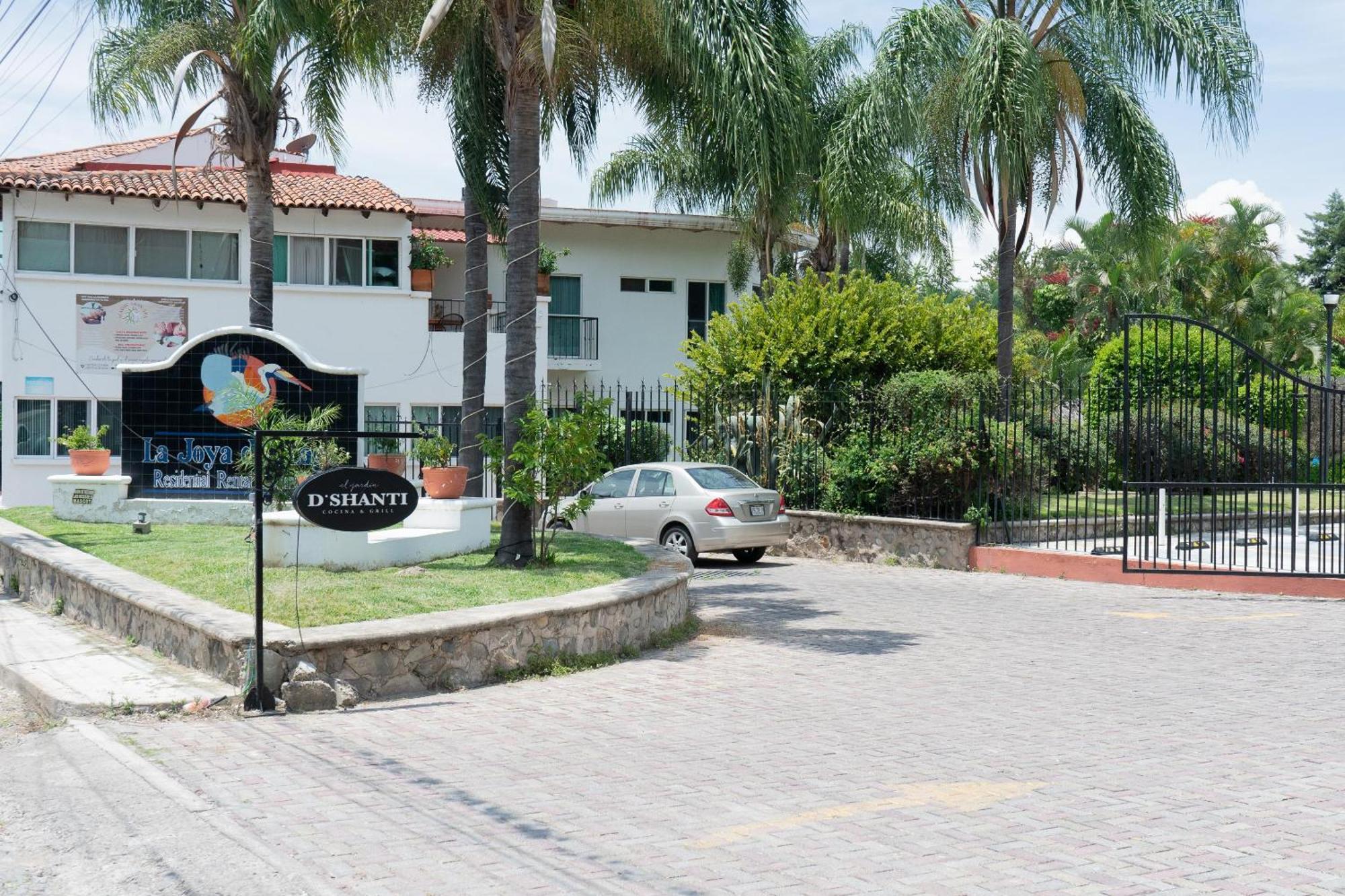Capital O La Joya Del Lago Ajijic Luaran gambar